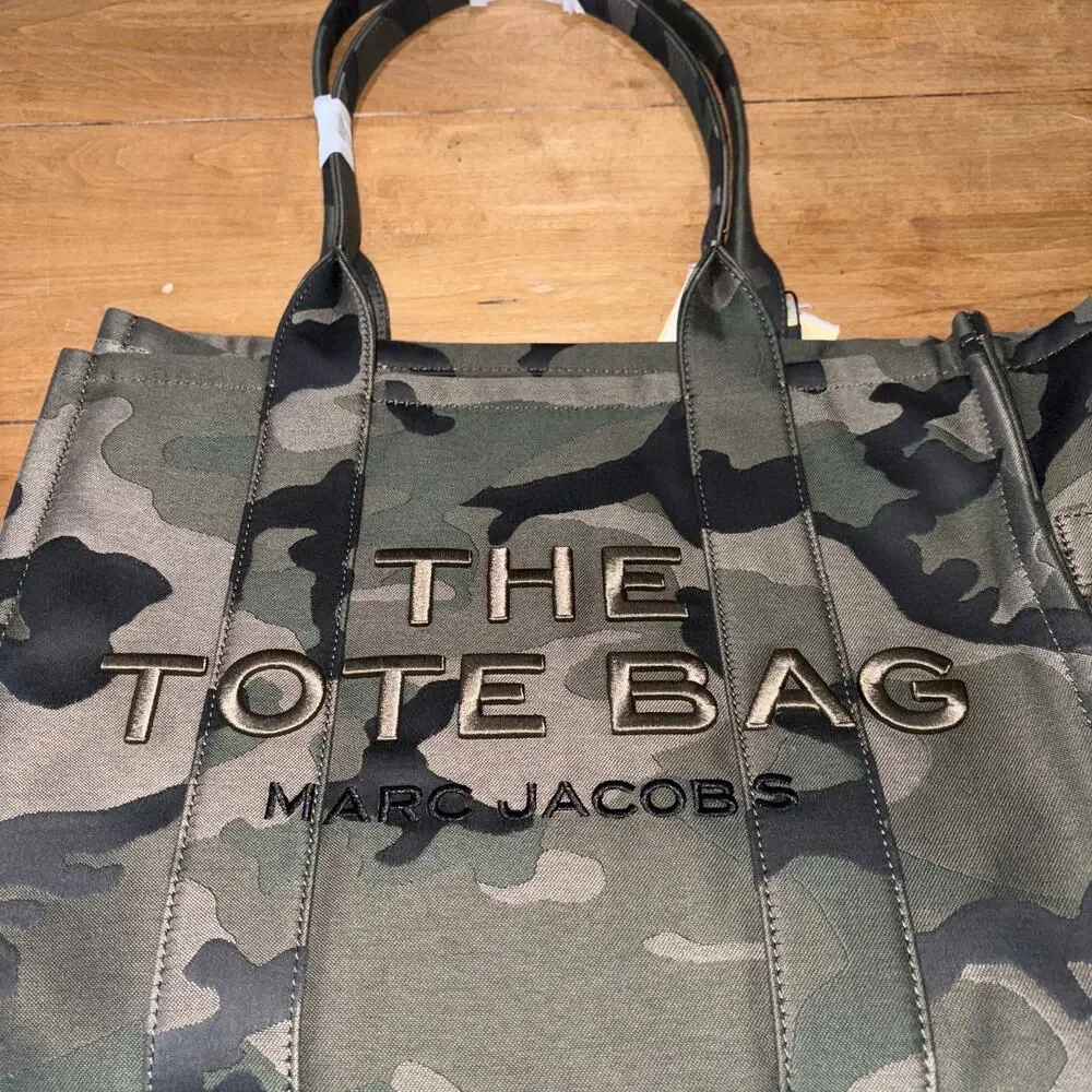 Marc Jacobs new tags